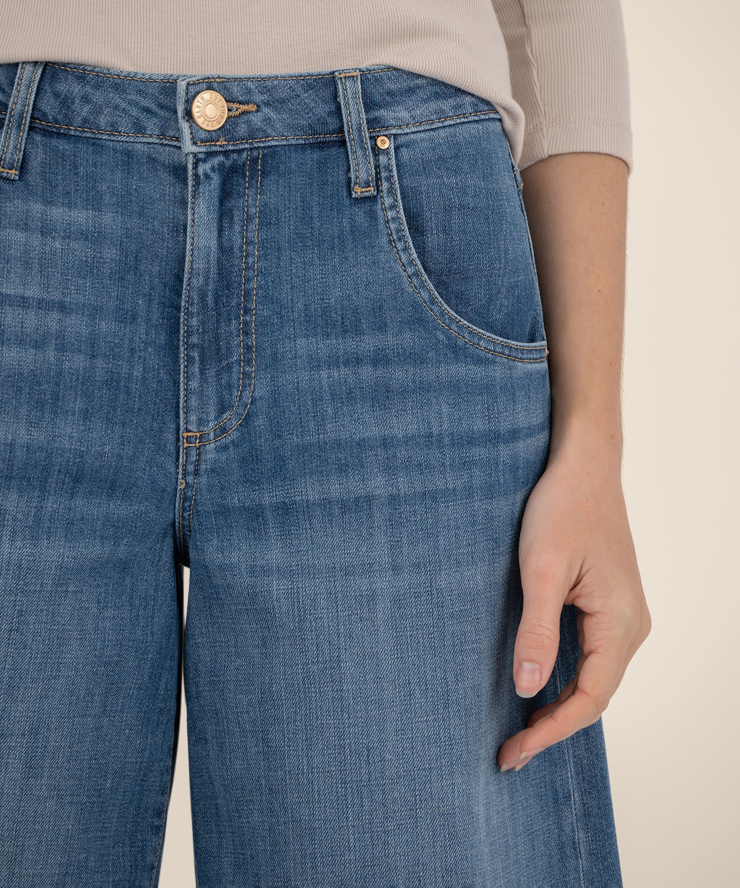 Mandy High Rise Bermuda Short, Exclusive in Certifying Wash - Image 4