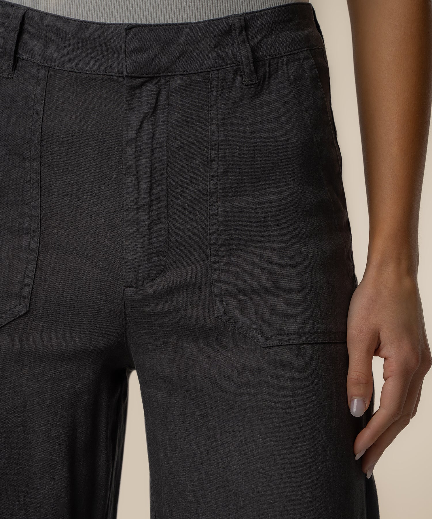 Topaz Linen Wide Leg in Charcoal - Image 4
