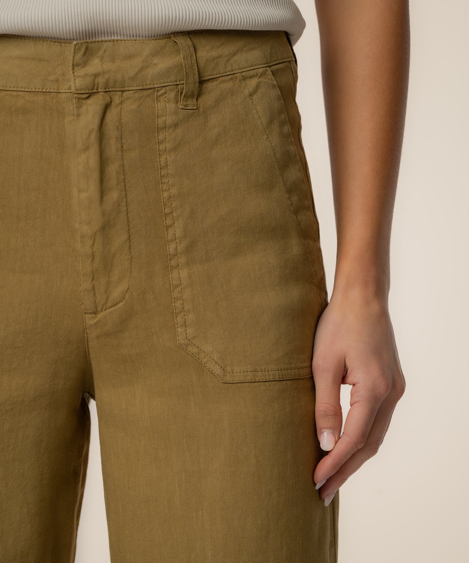 Topaz Linen Wide Leg, Petite in Artichoke - Image 4