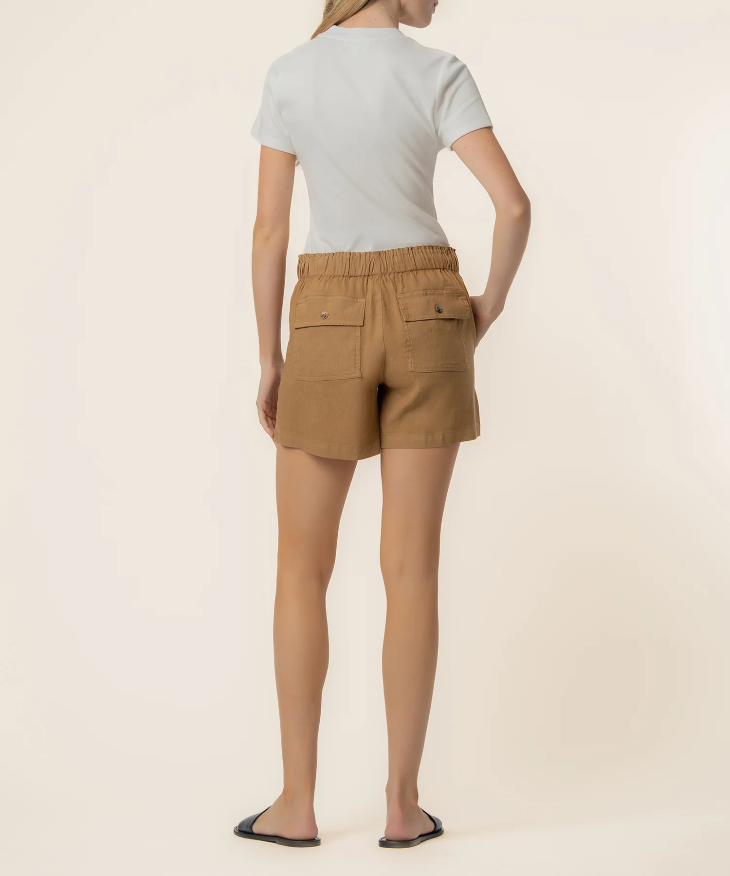 Katana Linen Drawstring Short in Wood - Image 3
