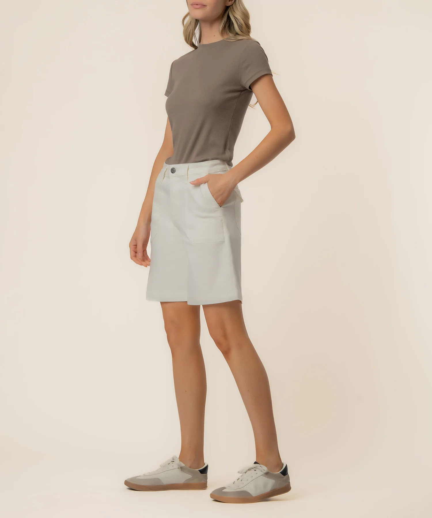 Hailey High Rise Bermuda Short, Exclusive in Ecru - Image 2