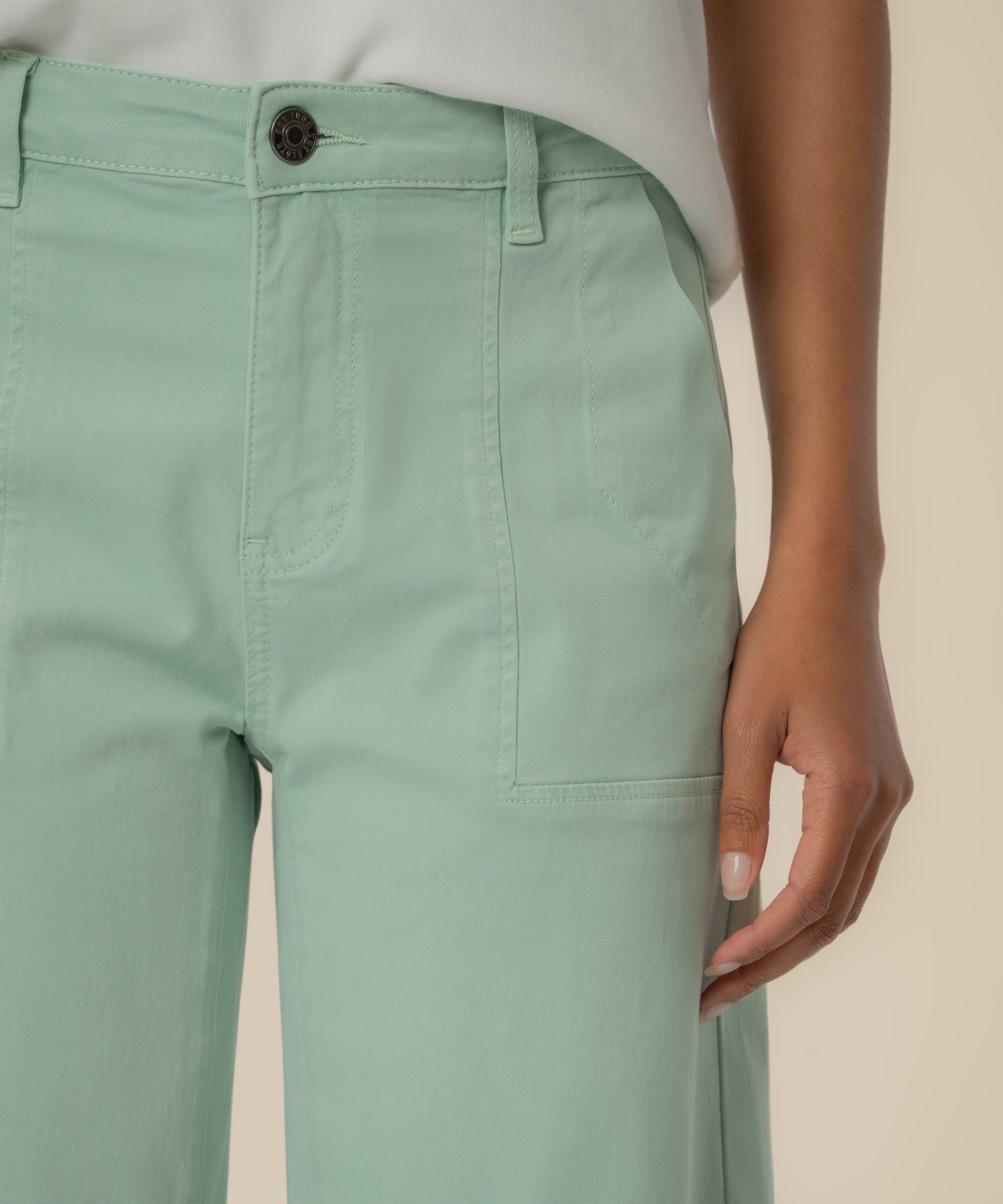Ashton High Rise Wide Leg Barrel, Exclusive in Pistachio - Image 4