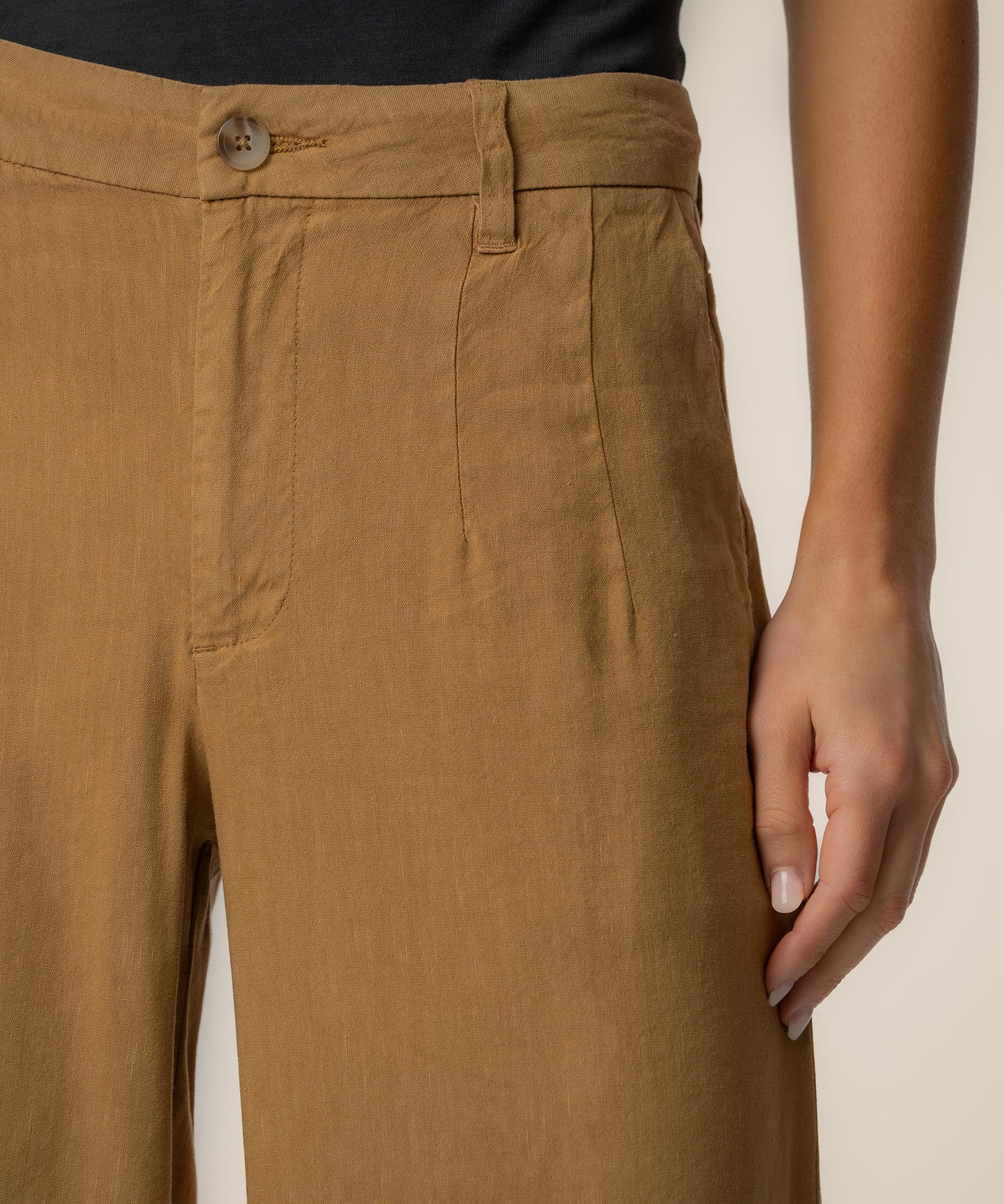 Meg Linen High Rise Wide Straight Leg in Wood - Image 4