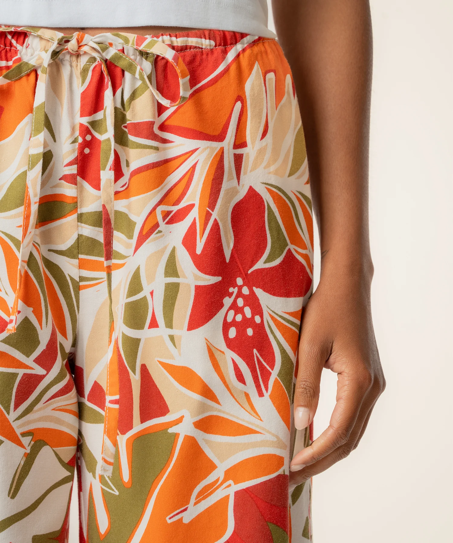 Meg Linen Wide leg Pant, Exclusive in Red Orange - Image 4