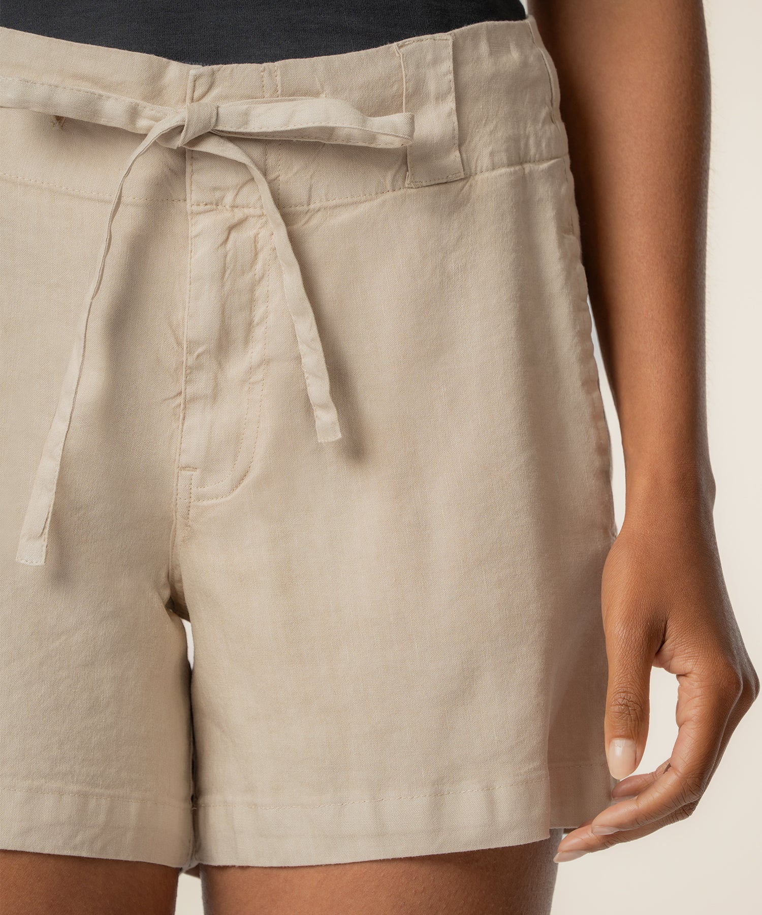 Katie Linen High Rise Short in Sand - Image 4