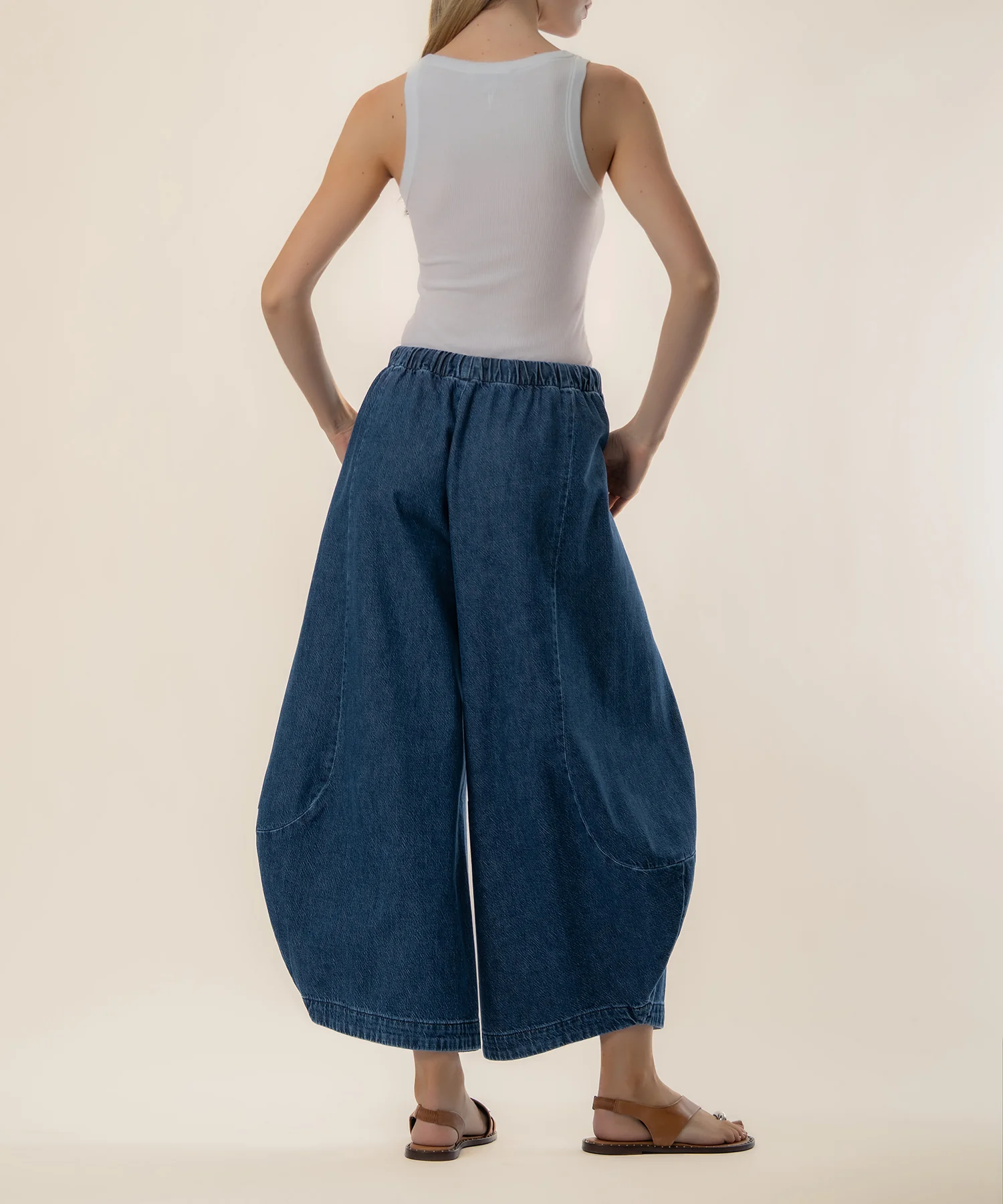 Elsie Baggy Barrel High Rise, Exclusive in Scholar Wash - Image 3