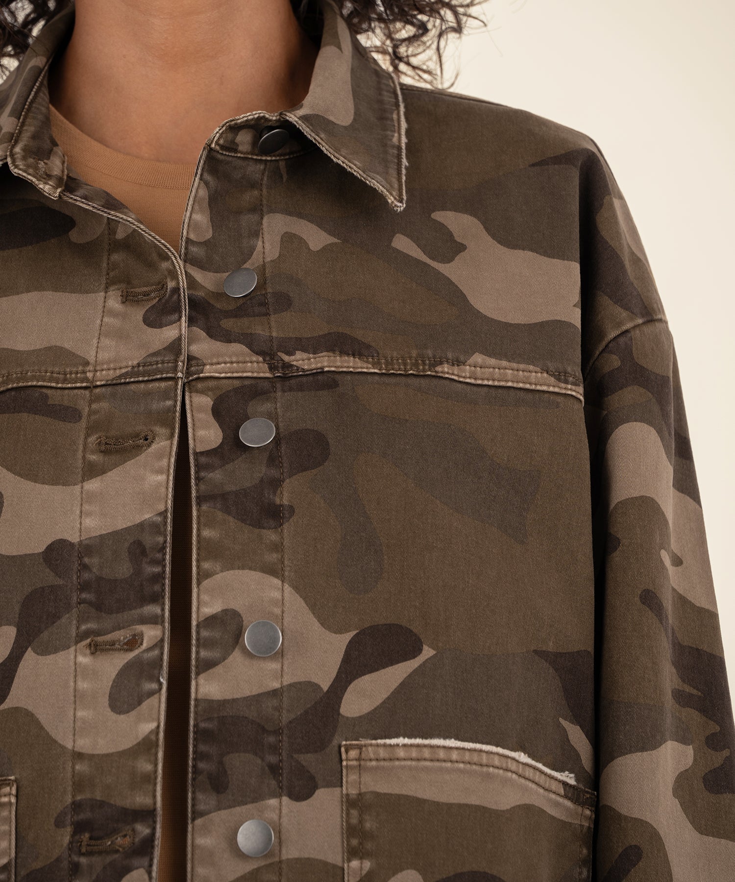 Ellie Camo Jacket, Exclusive in Brown - Image 5