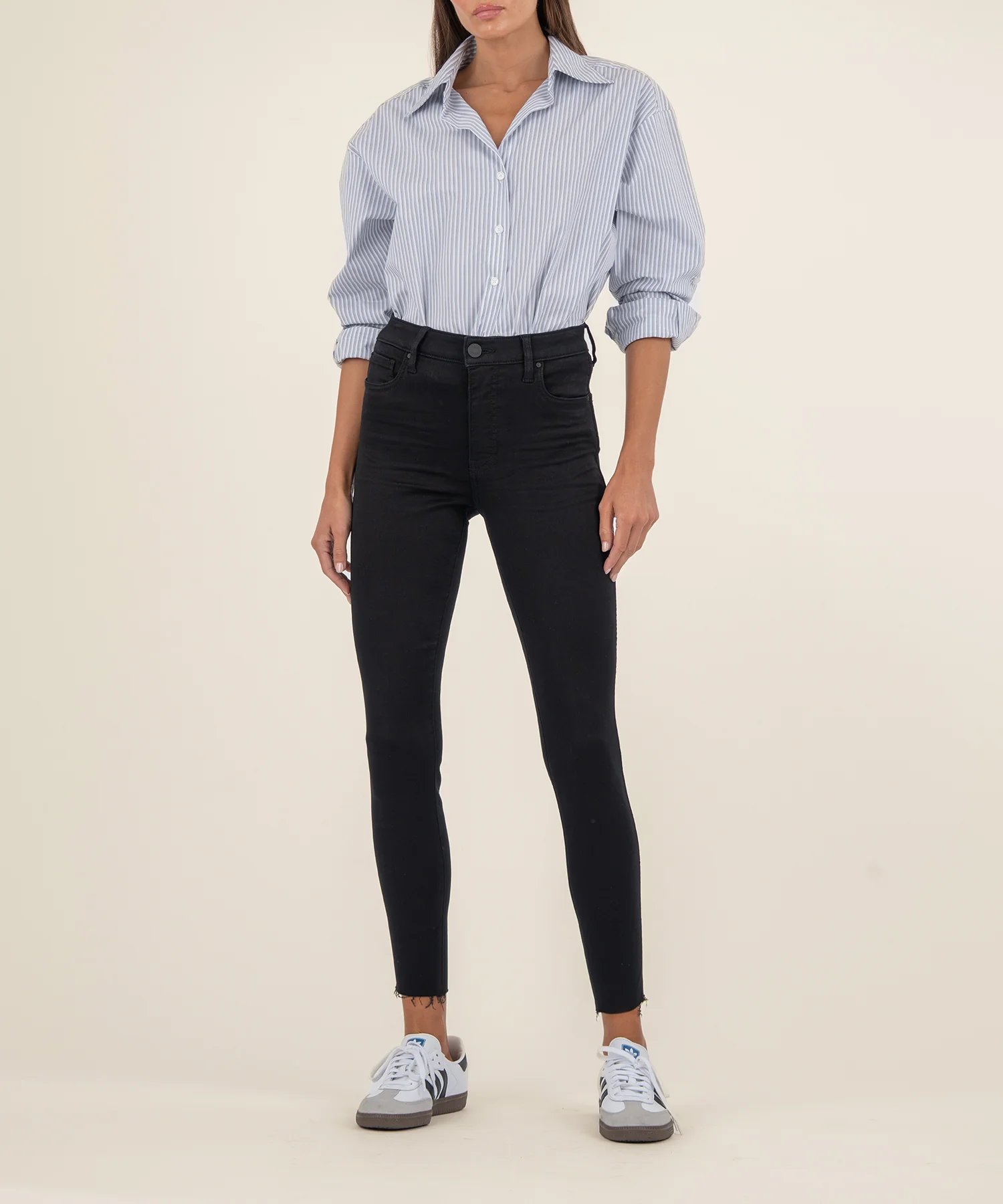 Donna High Rise Ankle Skinny in Black - Image 4