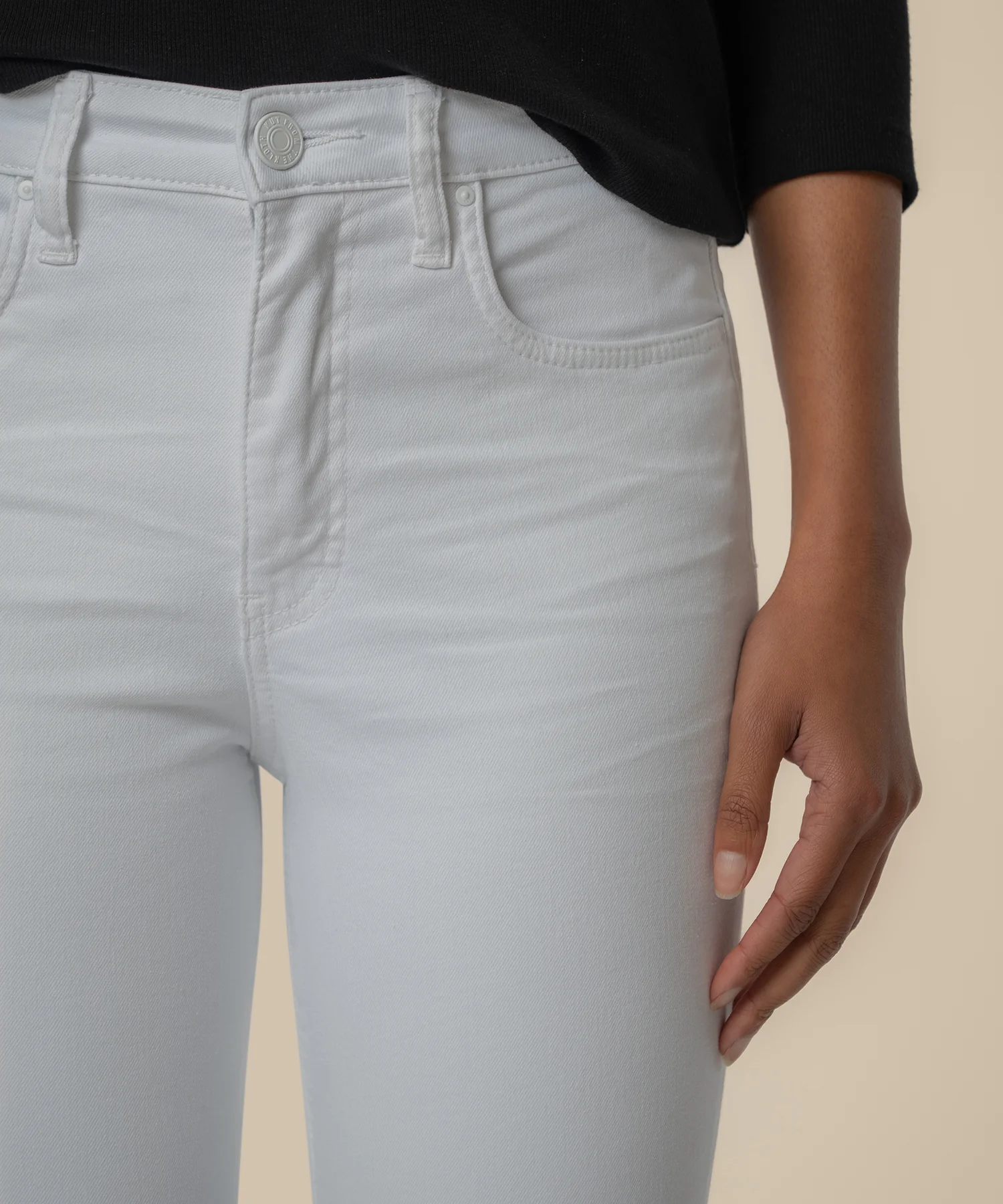 Rachael High Rise Mom Jean, Petite in Optic White - Image 4