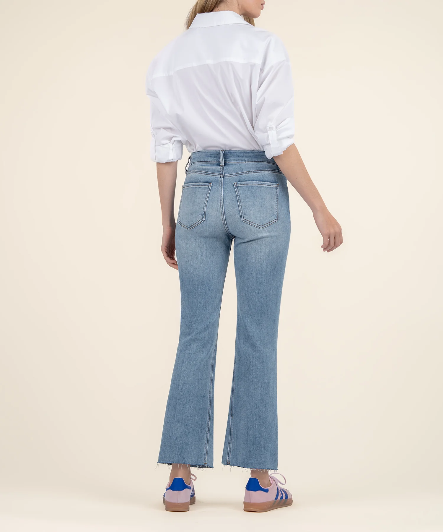 Kelsey High Rise Ankle Flare in Honest Wash - Image 3
