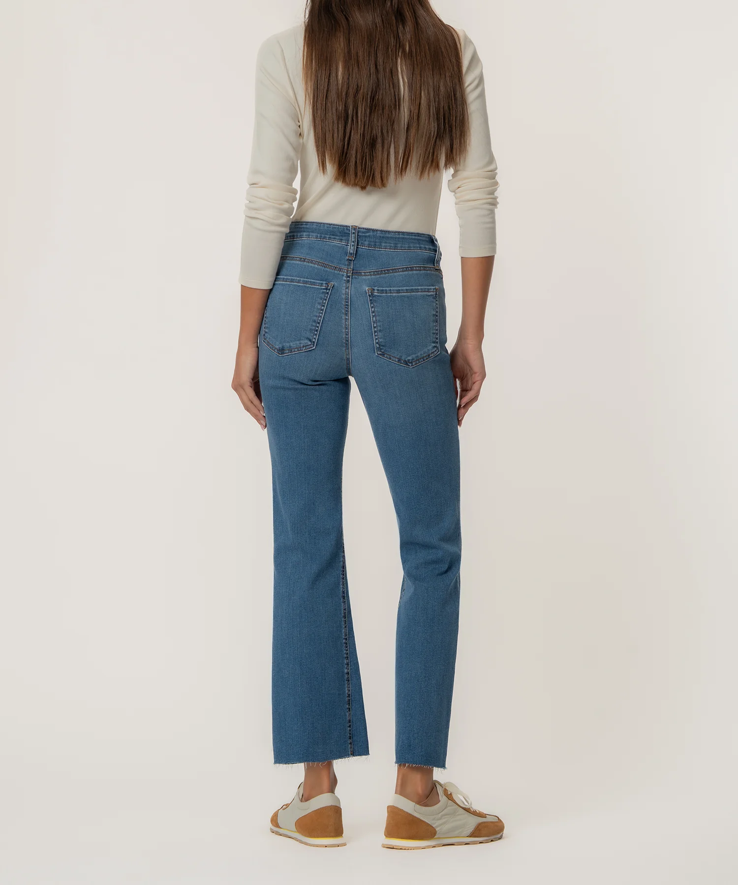 Kelsey High Rise Ankle Flare in Sentiment Wash - Image 3