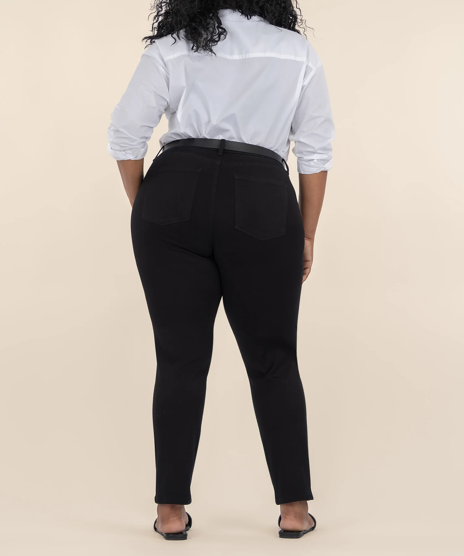 Reese High Rise Ankle Straight, Plus in Black - Image 3