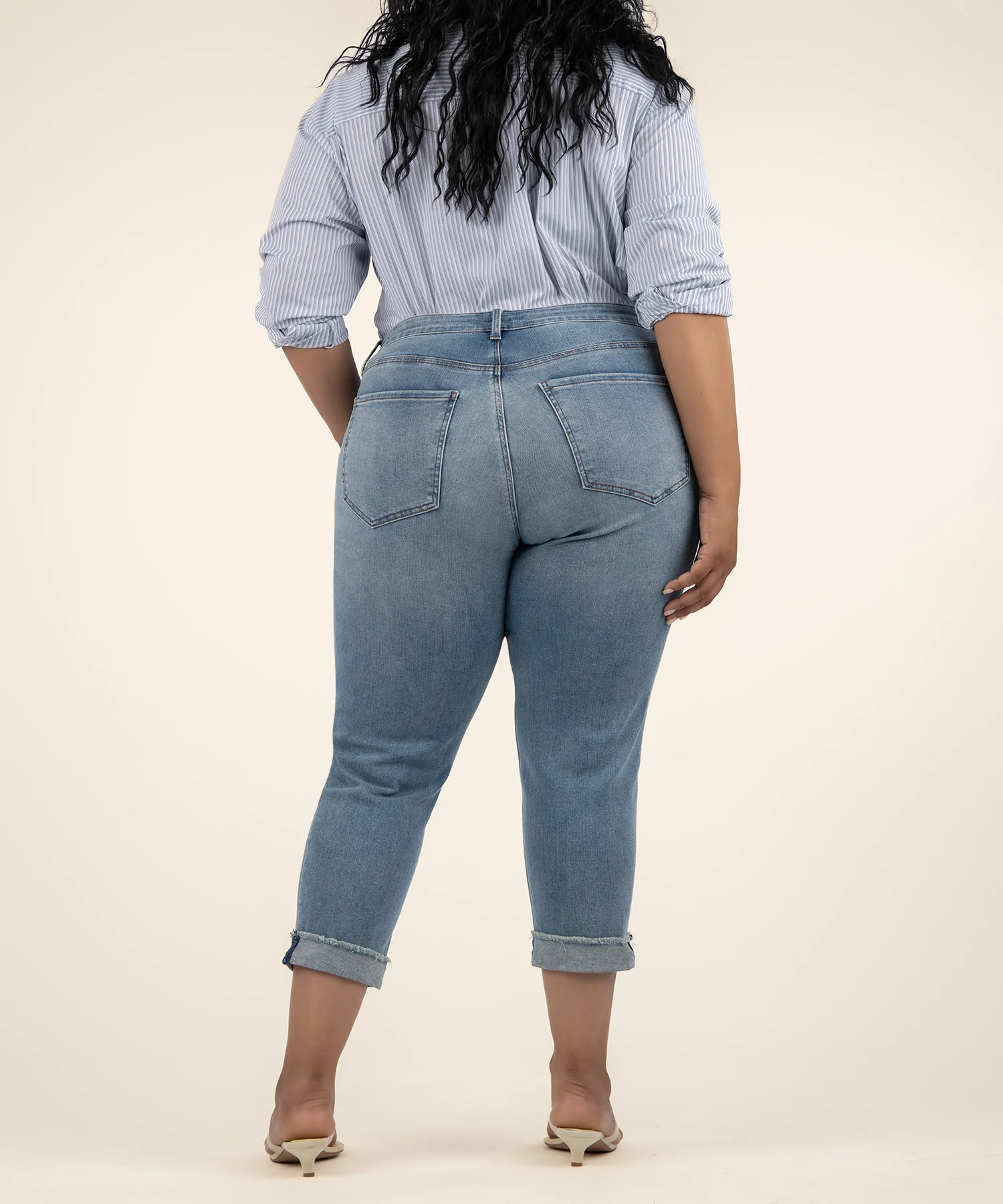 Amy Crop Straight Leg, Plus in Traditional Wash - Image 3