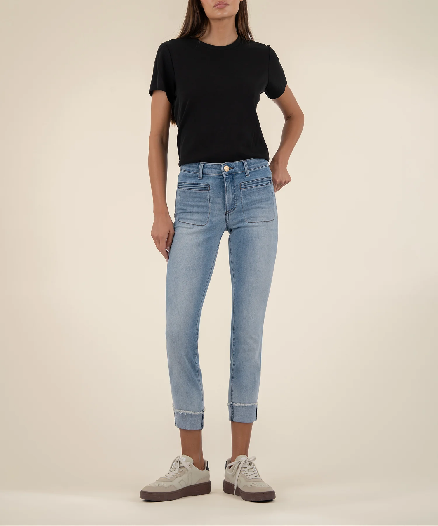 Amy Crop Straight Leg in Valor Wash