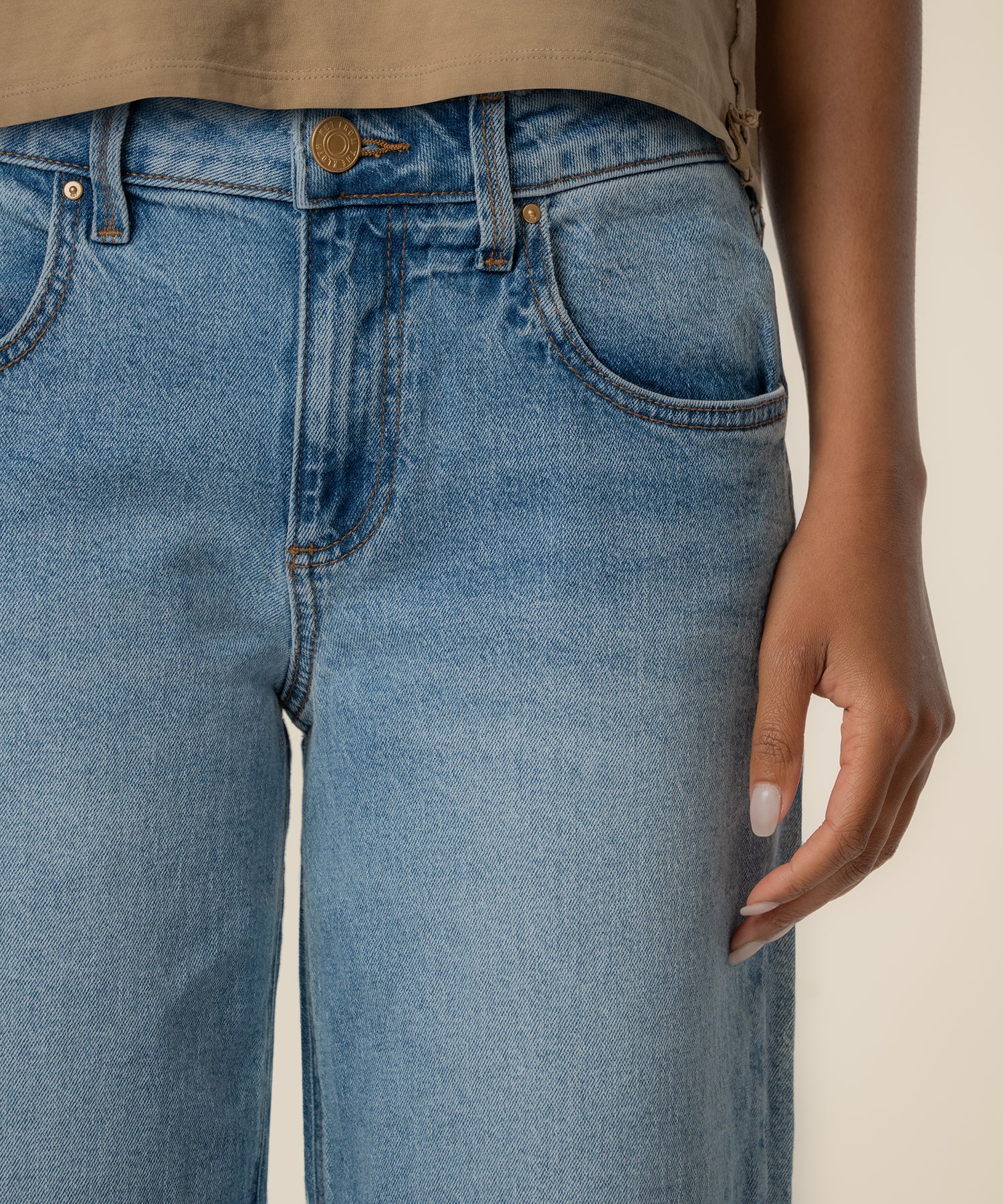 Selena Baggy Low Rise Straight Leg, Petite in Bravery Wash - Image 4