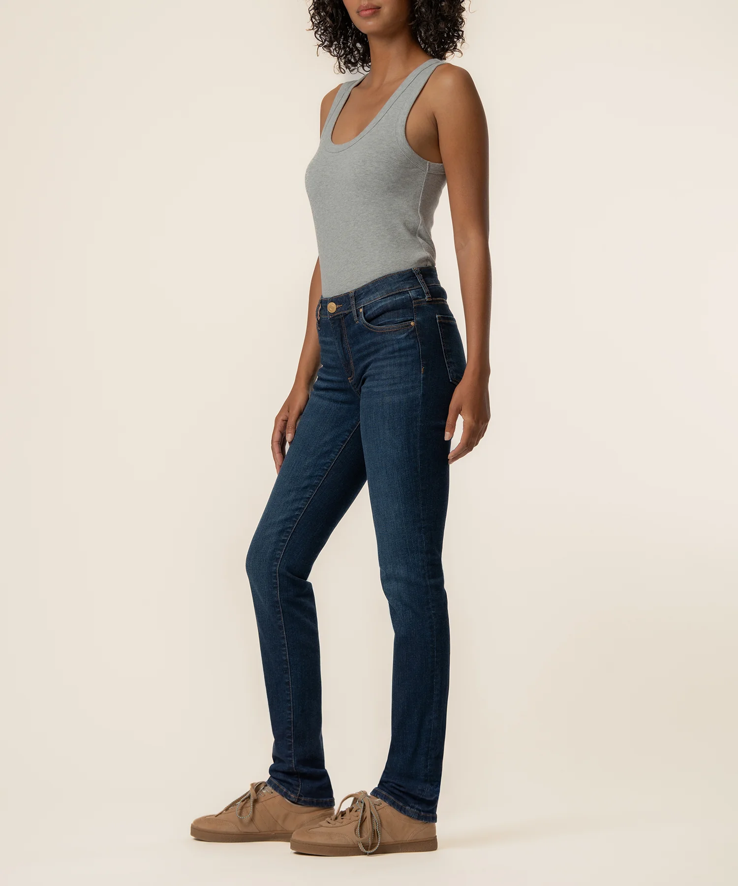 Catherine Mid Rise Boyfriend in Abelia Wash - Image 6