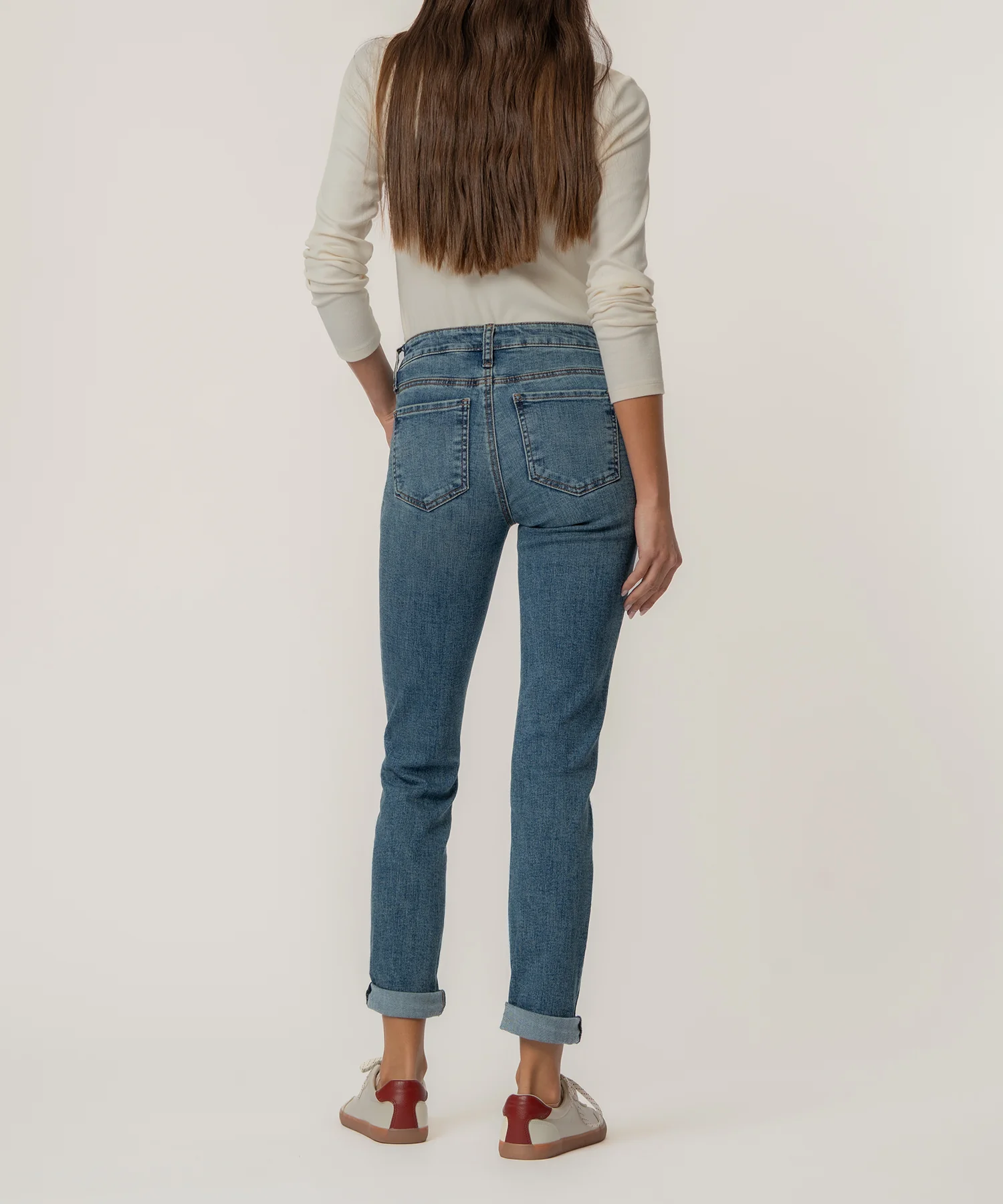 Catherine Mid Rise Boyfriend in Enigmatic Wash - Image 3