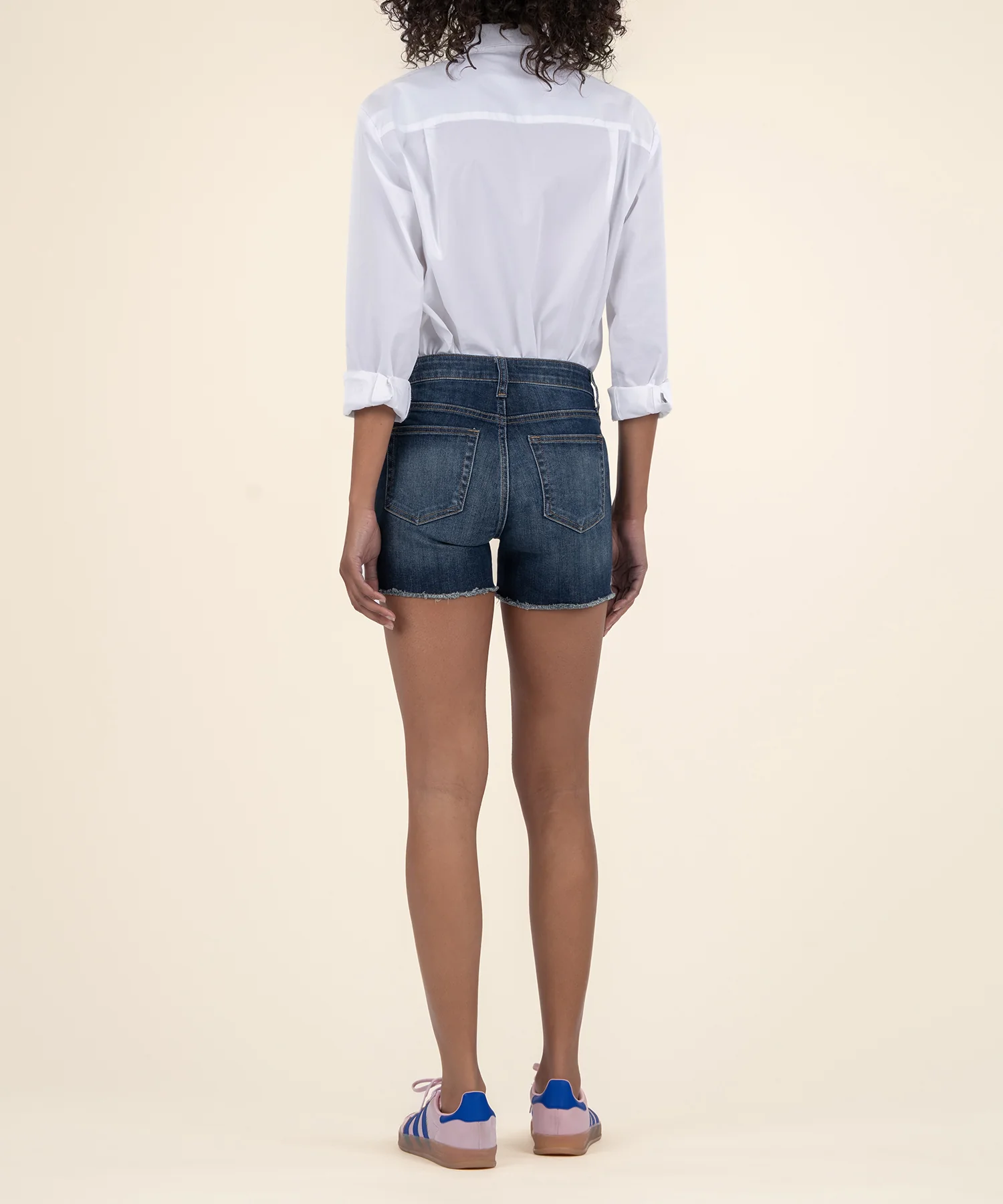 Gidget Mid Rise Short in Stimulating Wash - Image 3