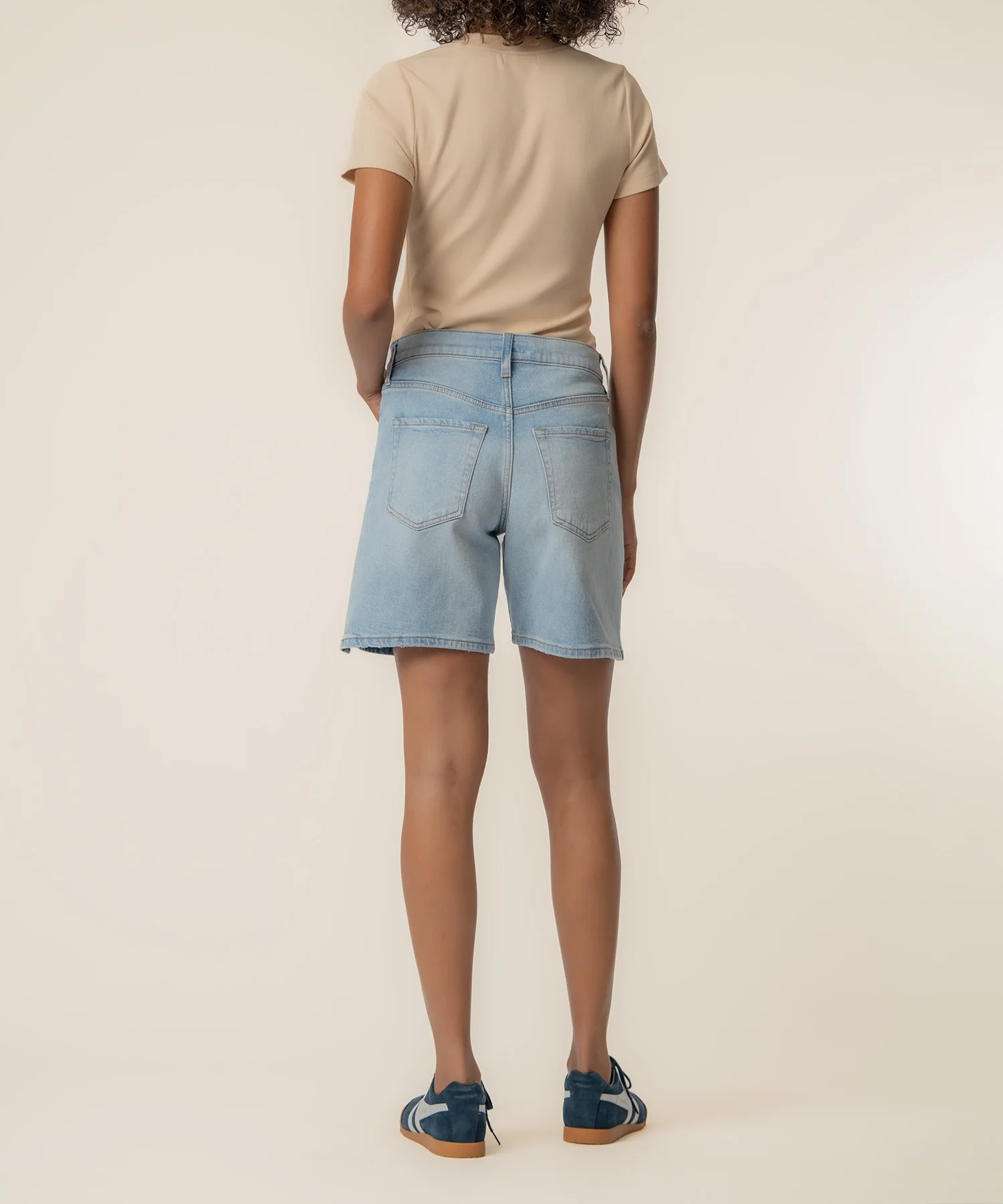 Holly High Rise Short in Simply Wash - Image 3