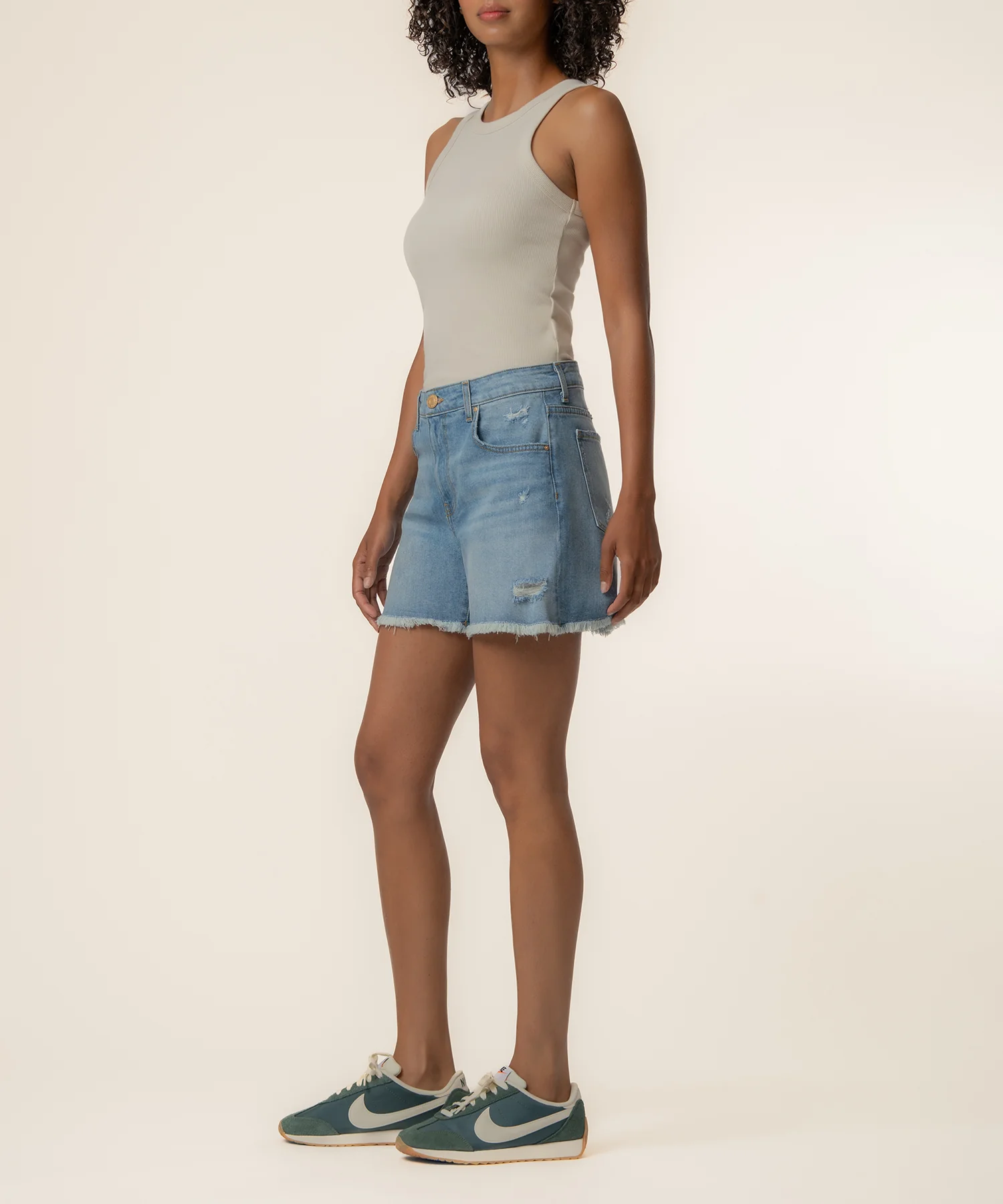Jane High Rise Long Short, Exclusive in Dreamily Wash - Image 2