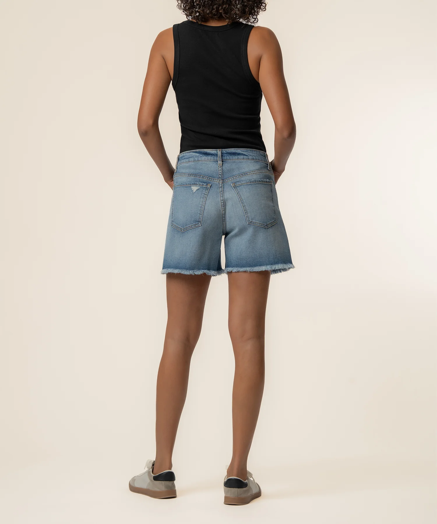 Jane High Rise Long Short, Exclusive in Analyzing - Image 3