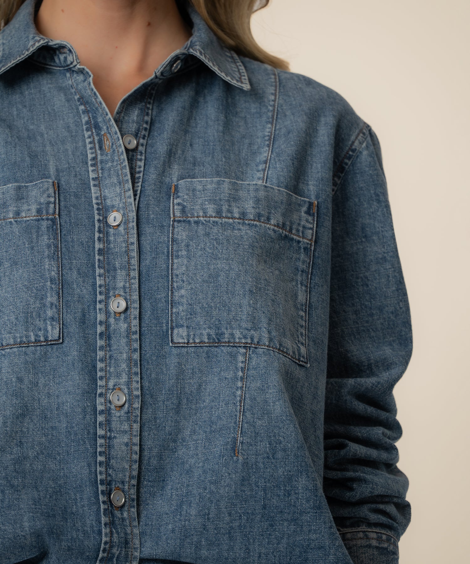 Harley Denim Shirt in Administer Wash - Image 4