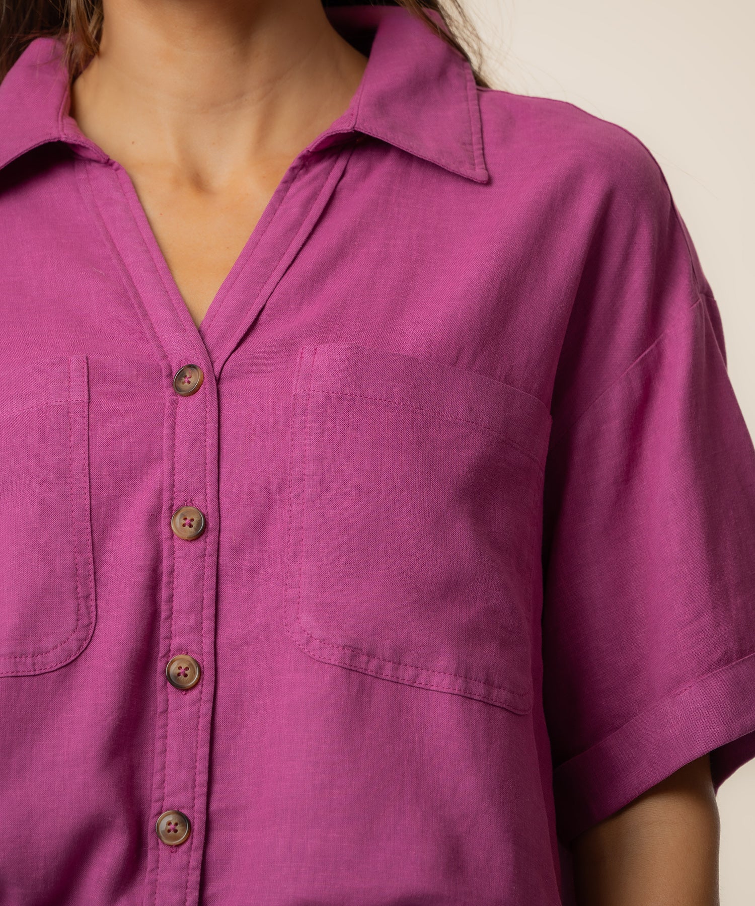 Brianna Linen Boxy Shirt in Magenta - Image 4