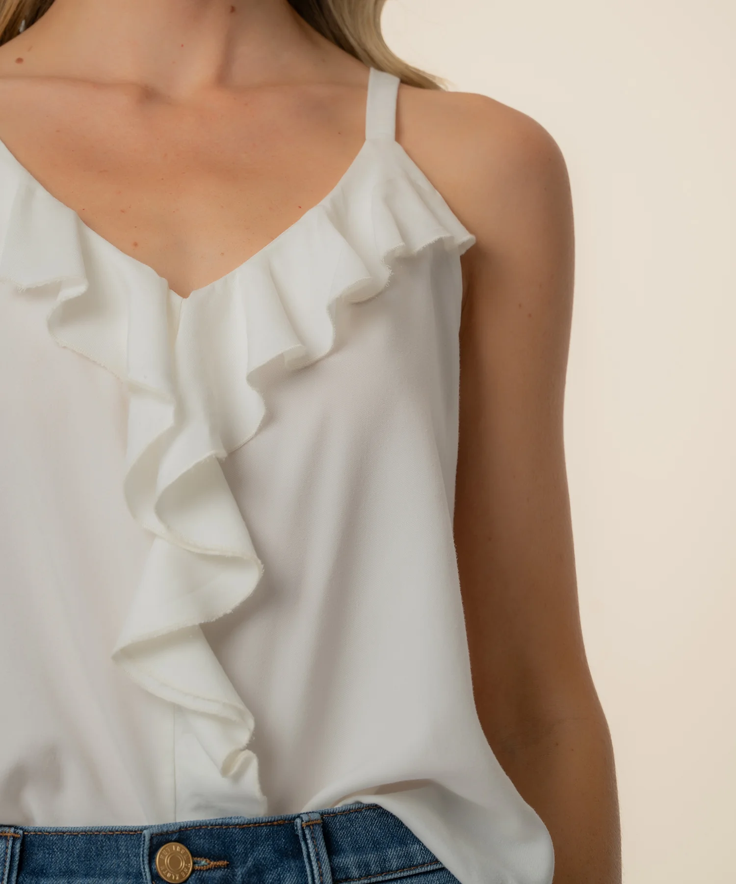 Carmen Sleeveless Top in Cream - Image 4