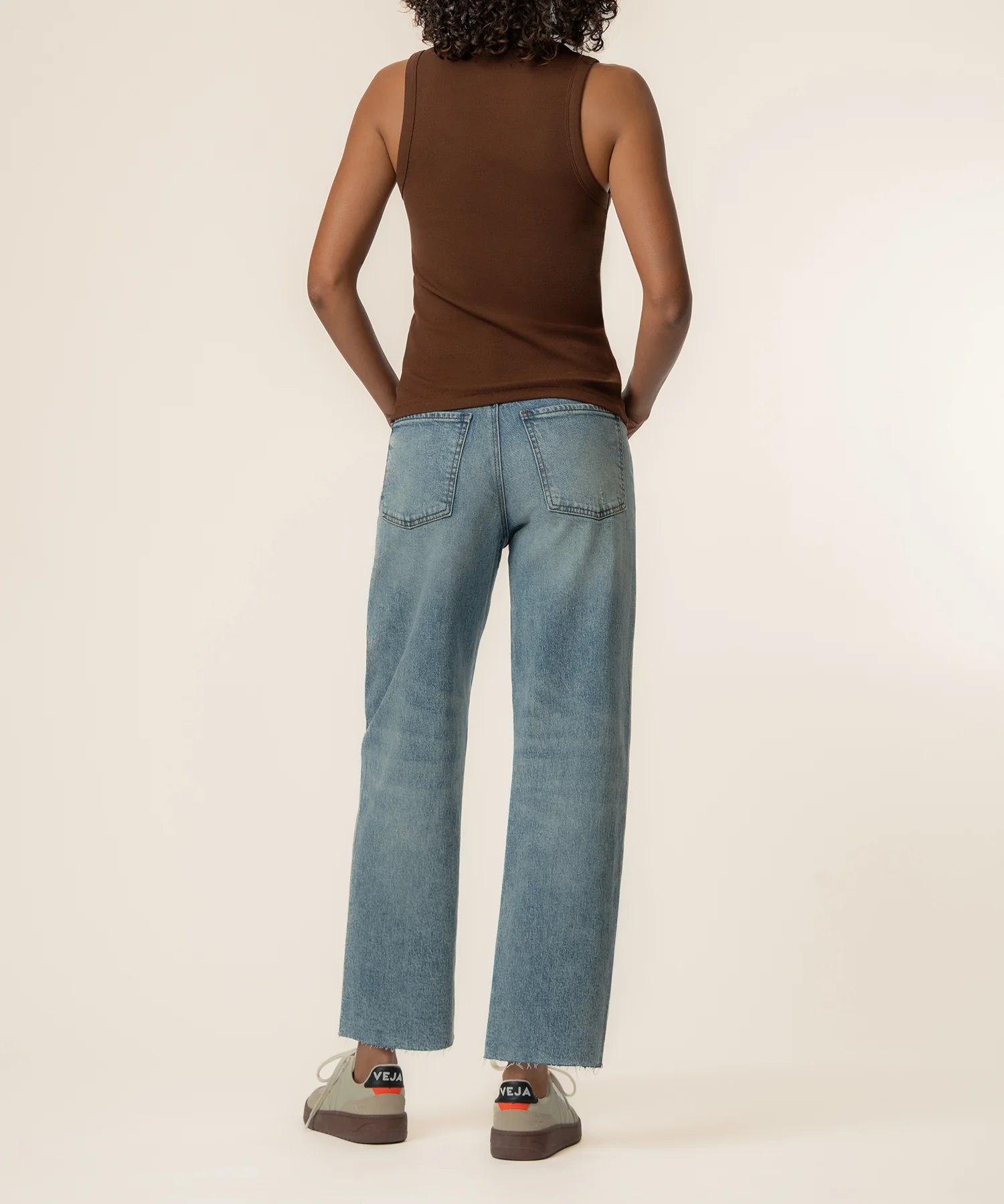 Anastasia Tank Top in Chocolate - Image 3