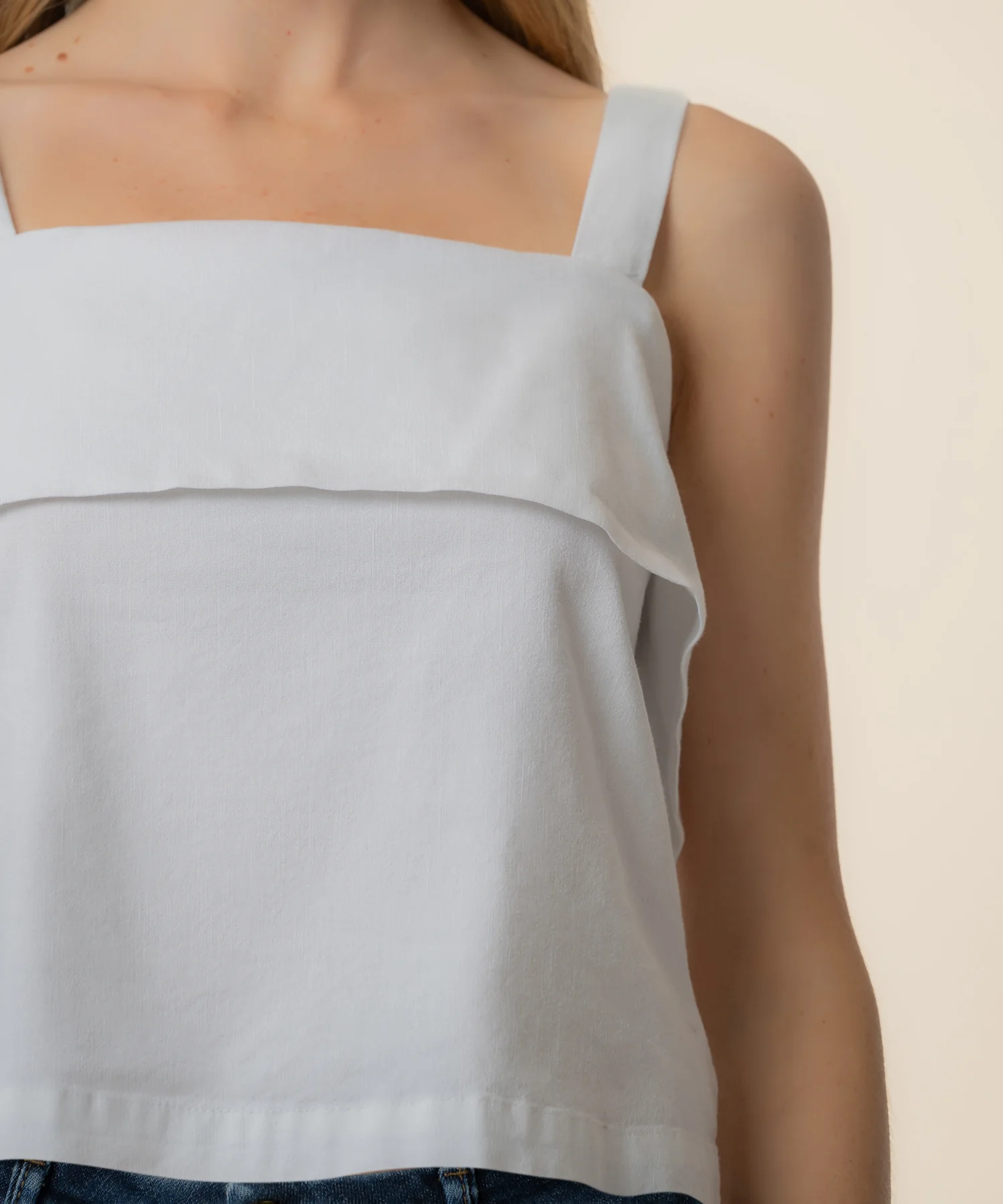 Melanie Linen Tank Top in White - Image 4